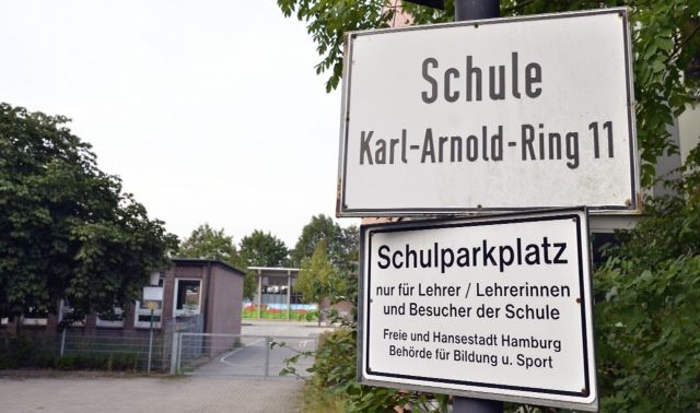 Schule Karl-Arnold-Ring 11